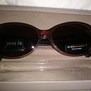 BCBG Accessories - BCBGMAXAZRIA π SUNGLASSES BCBG Accessories - BCBGMAXAZRIA π SUNGLASSES